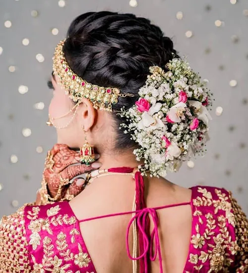 What To Wear When: Bridal Bun vs Open Hairstyle | WeddingBazaar